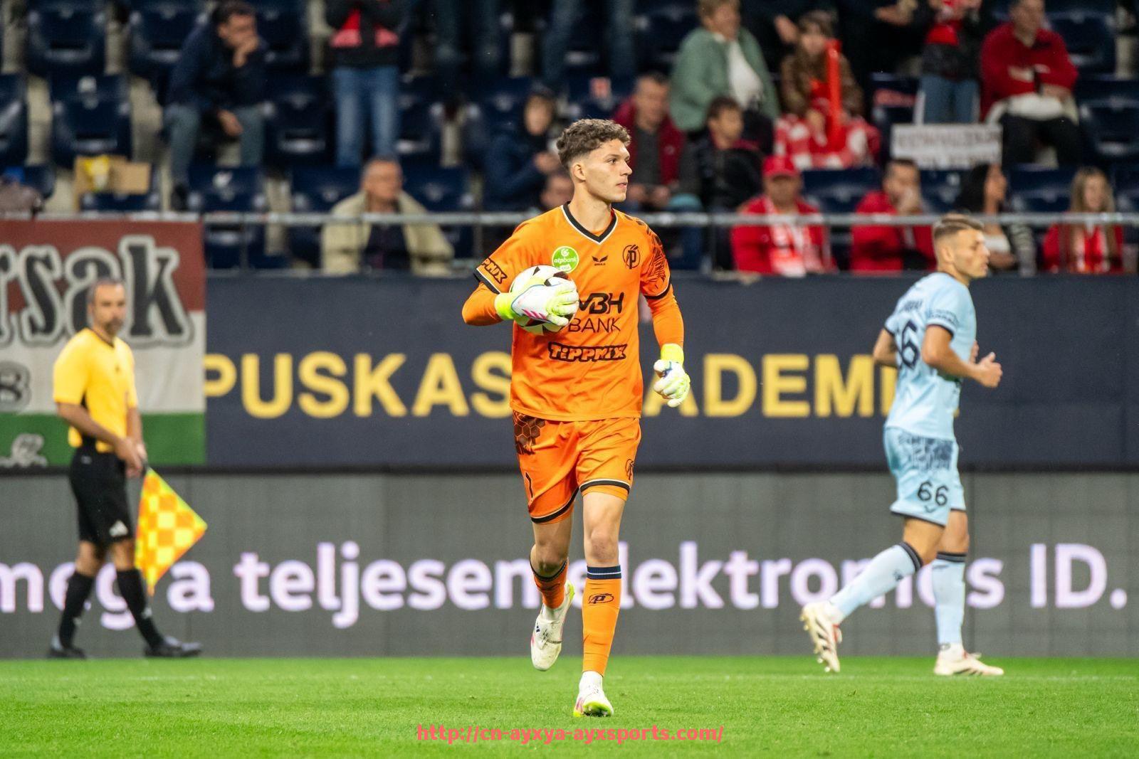 爱游戏体育-2025年世俱杯赛事整体气氛营造与现场氛围回顾