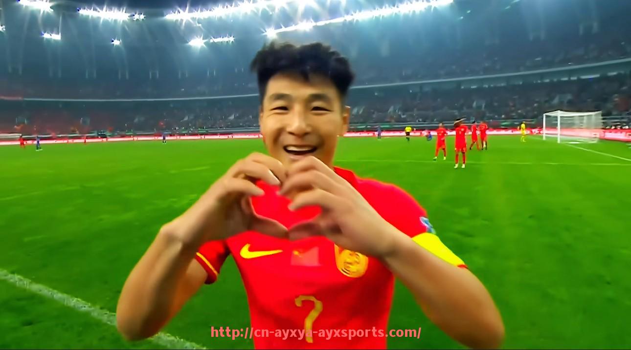 爱游戏体育-2025年欧冠四强球队详细分析及体育竞技前景预测