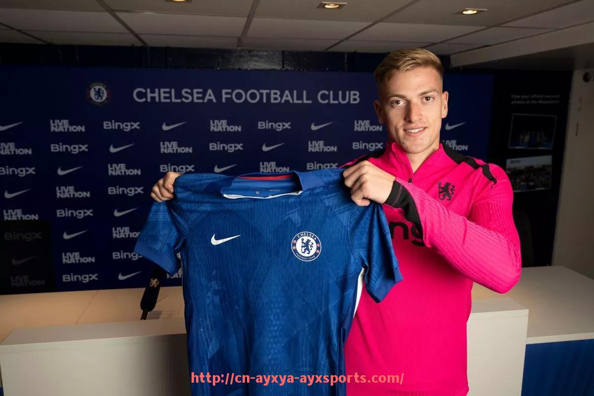 爱游戏体育-NBA球员文斯·卡特职业生涯回顾